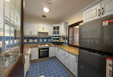 Rustic charm, cozy 3BR with Garden in a Compound