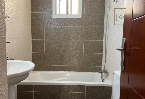 Spacious 3 Bedroom Compound Villa In Al Sakama