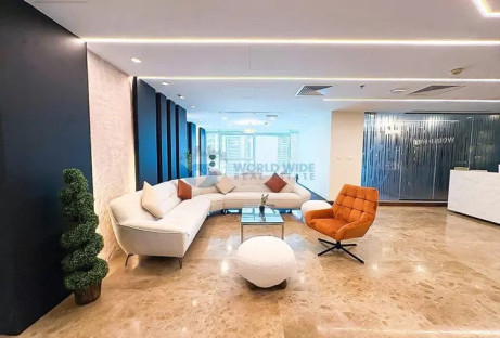 Premium Desk Space For work with Skyline View - Offices in West Bay 