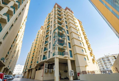 Near Metro Station 2BR Flat now for rent!