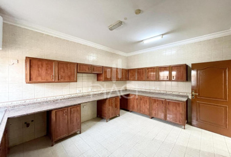 UNFURNISHED | 6 BR COMPOUND VILLA | SAKHAMA