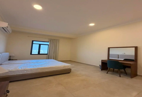 Furnished 3Bedroom Apartment for 4 Umm salal Al