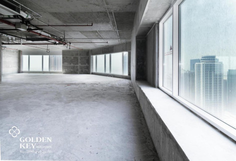 Sea View Office Space with Grace Period