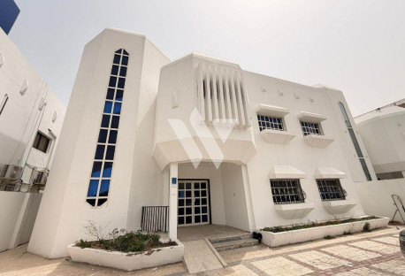 COMMERCIAL VILLA | RENT | AL HILAL - Villas in Dareem Street