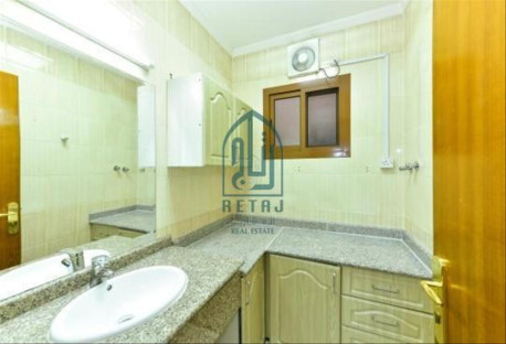 Vibrant Office Space for Rent in Al Sadd!