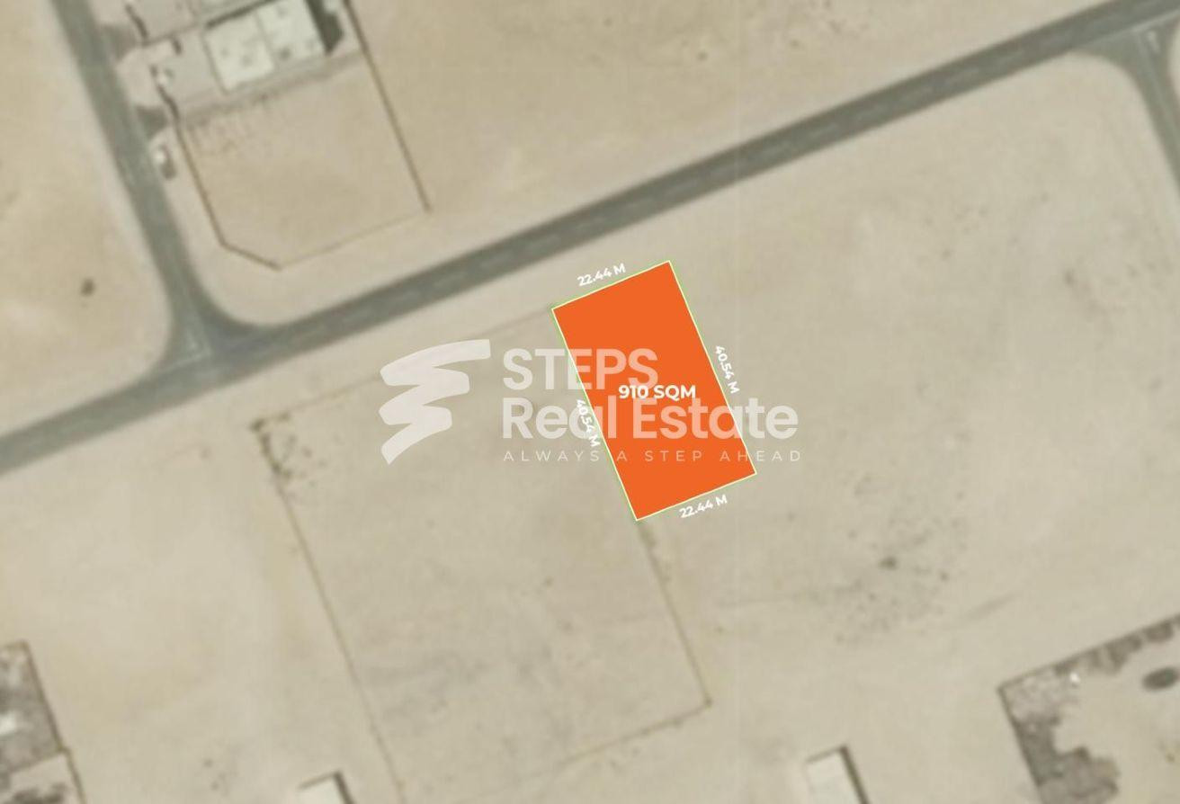 Buildable Residential Land in Al Thumama - Labor Camp in Al Thumama