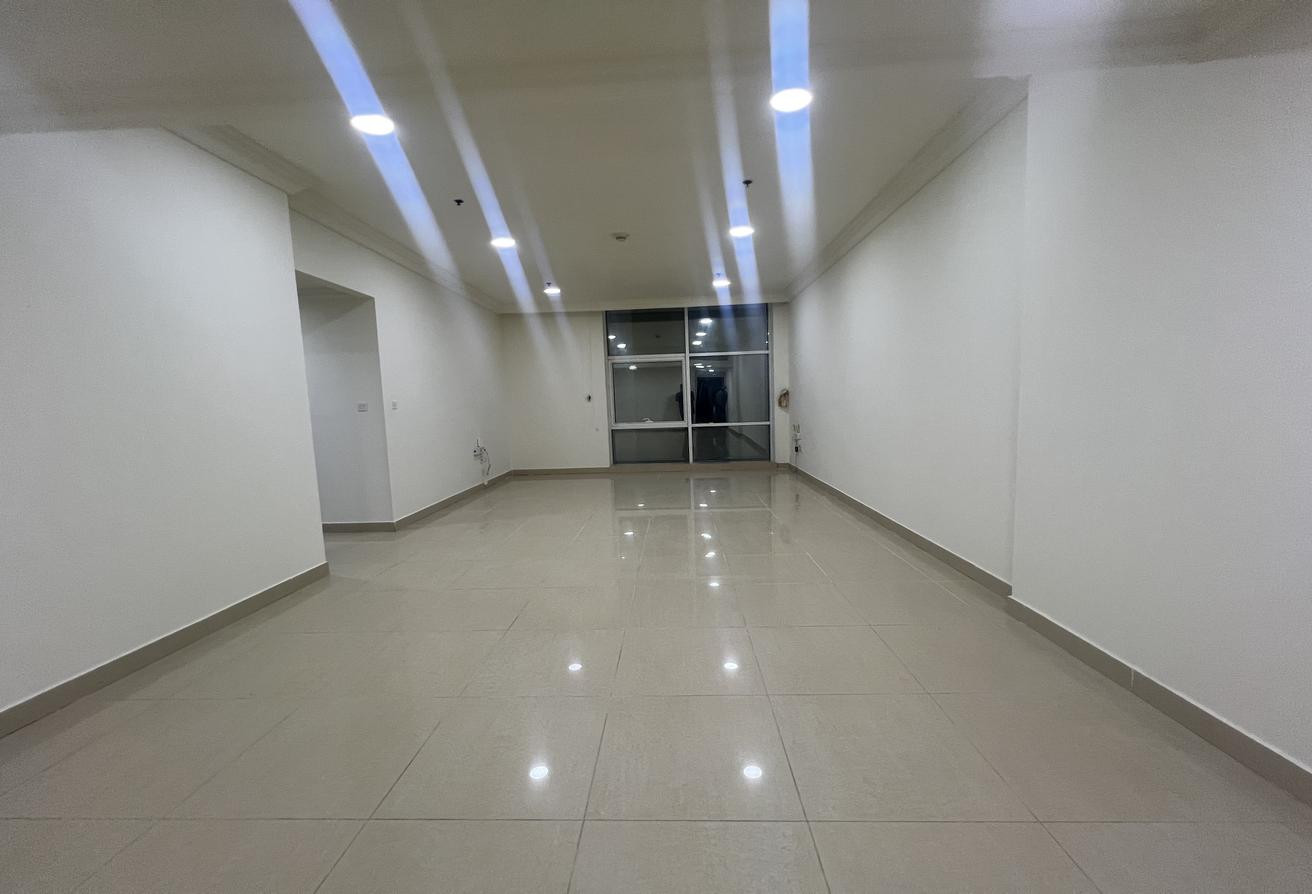 Amazing 3BHK UNFURNISHED IN NEW DOHA AREA - Apartment in New Doha