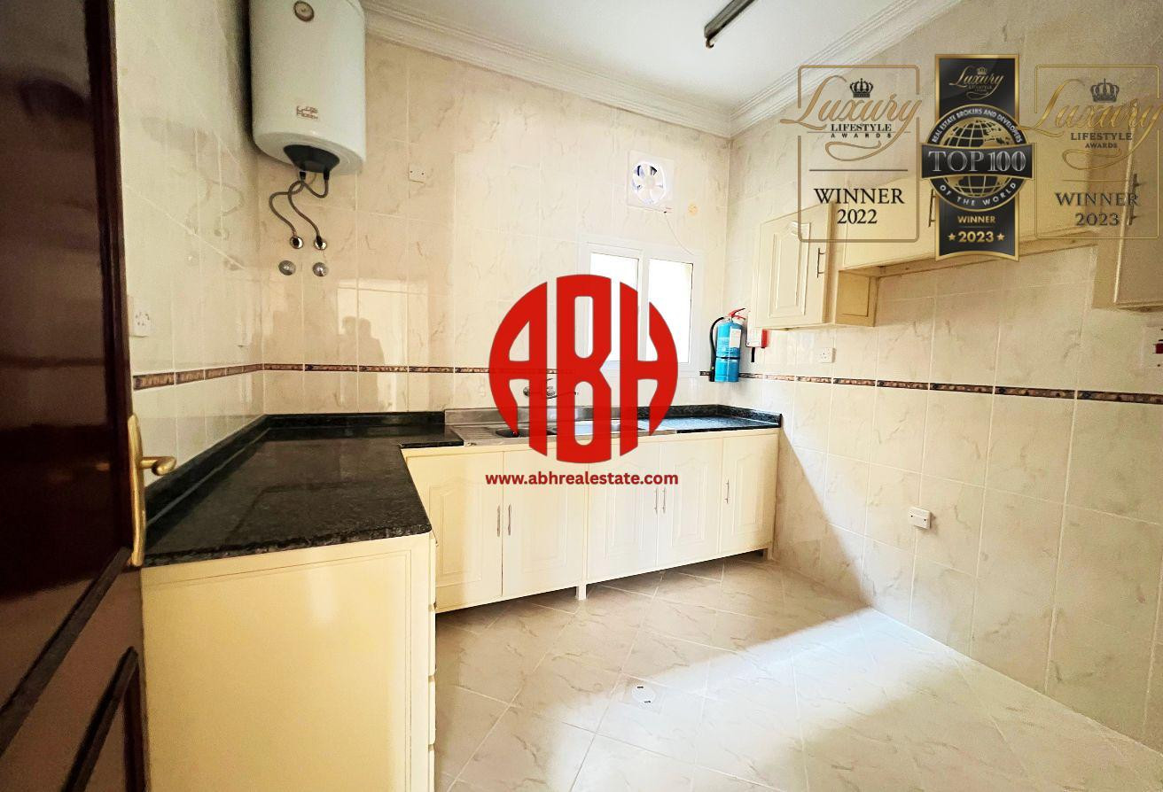 SPACIOUS 3 BDR | FAMILY FRIENDLY | GREAT LOCATION - Apartment in Doha