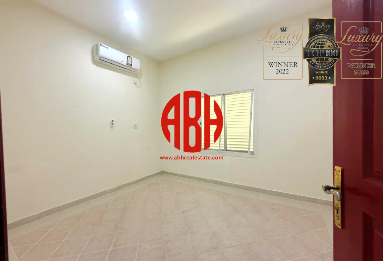 LAST UNIT | STAFF ACCOMMODATION | 5 BEDROOM VILLA - Compound Villa in Ain Khaled