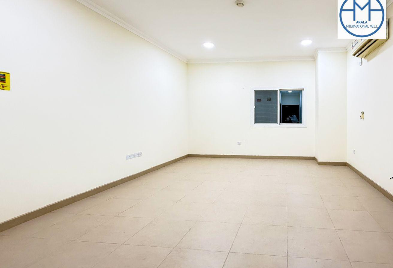 VERY SPACIOUS 2BHK(3 BATH) IN OLD AIRPORT - Apartment in Old Airport Road