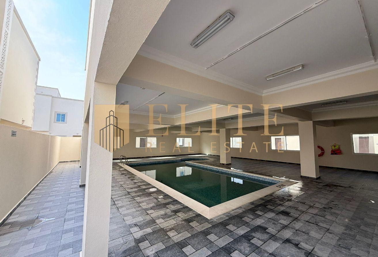 Brand New 6BR Family Villa in Kheesa no commission - Compound in Al Kheesa