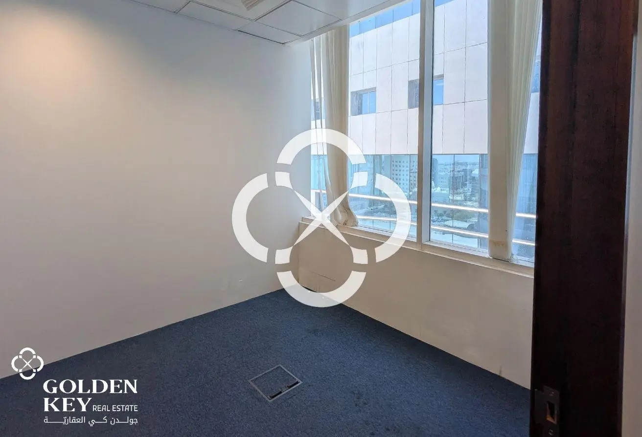 Ready-to-Occupy Office in Old Airport | Fitted