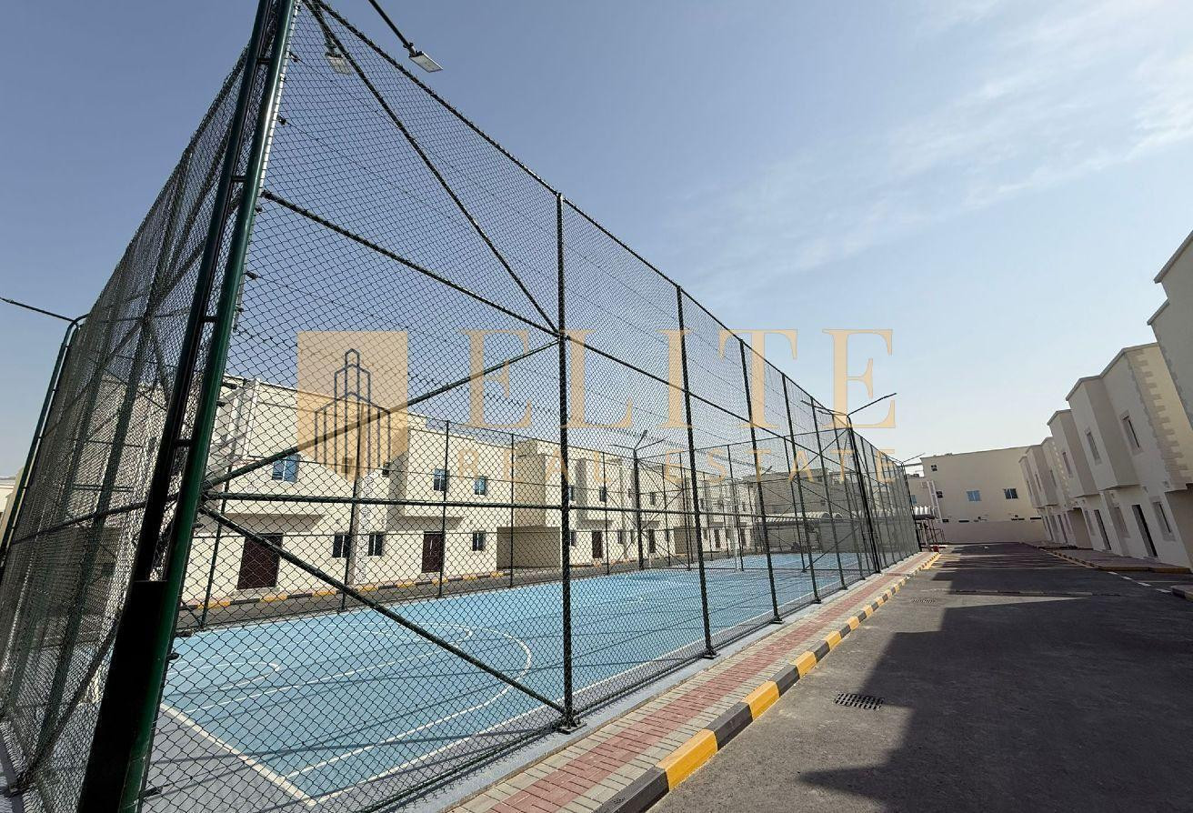 Brand New 6BR Family Villa in Kheesa - Staff Accommodation in Al Kheesa