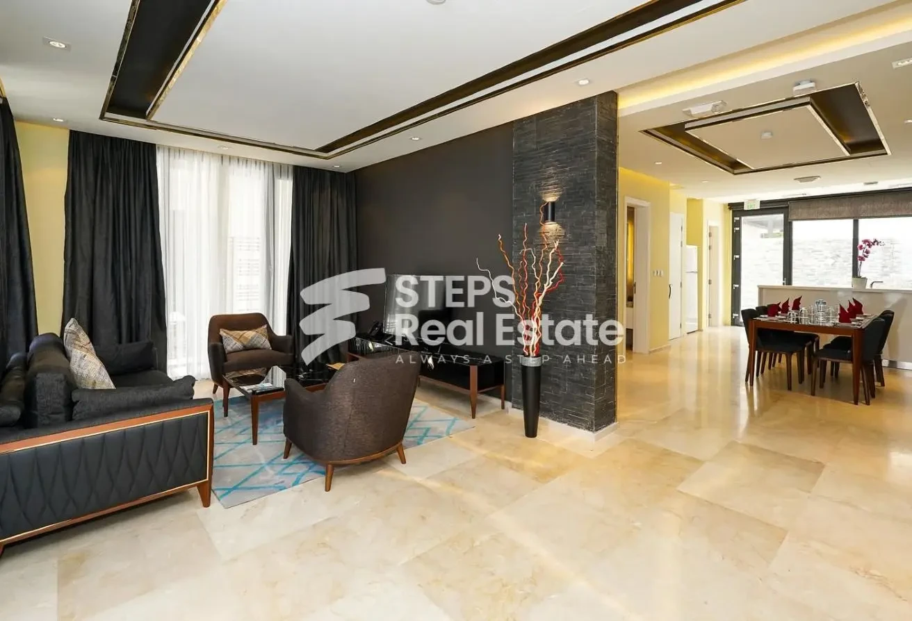 Luxury 5 Bedroom Villa for Rent in Umm Al Amad - Compound Villa in Umm Al Amad