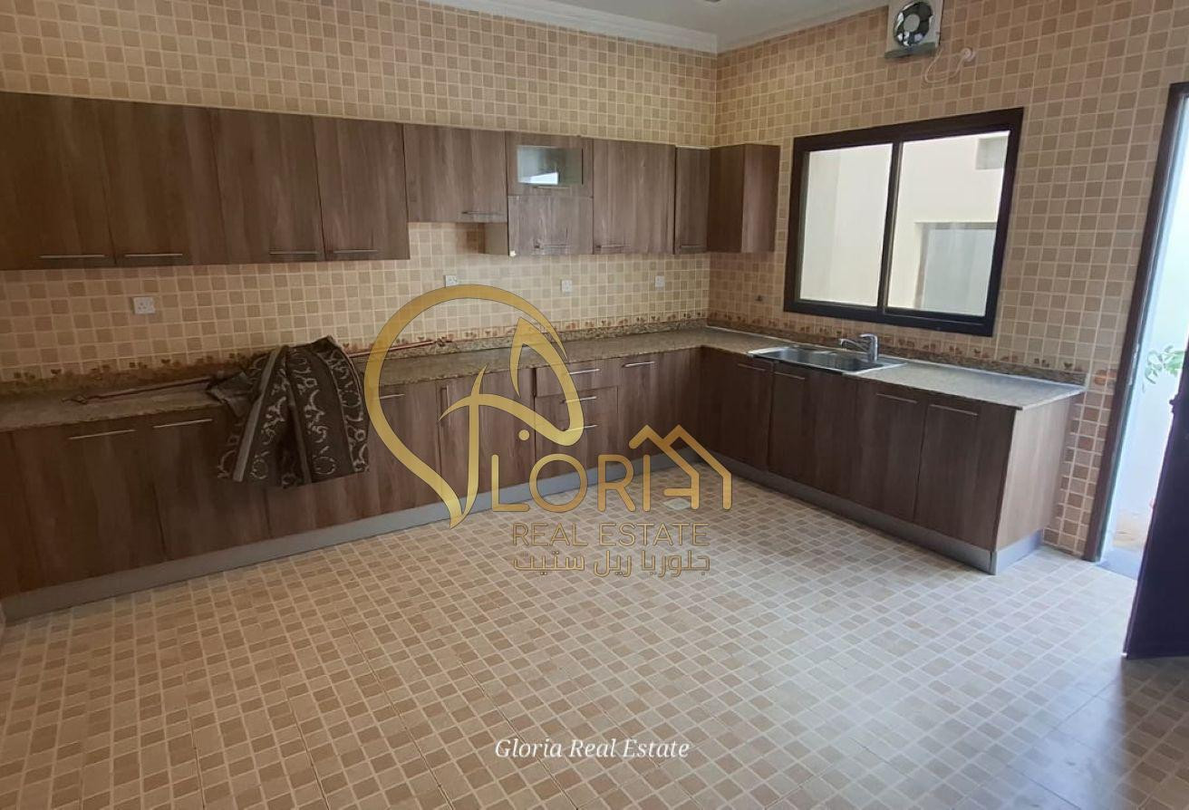 Spacious Family Villa in Al Wukair 8BHK | 14K - Villa in Al Wakair