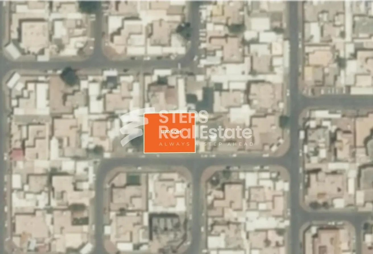 Old Villa Land for Sale in Bu Sidra - Labor Camp in Doha
