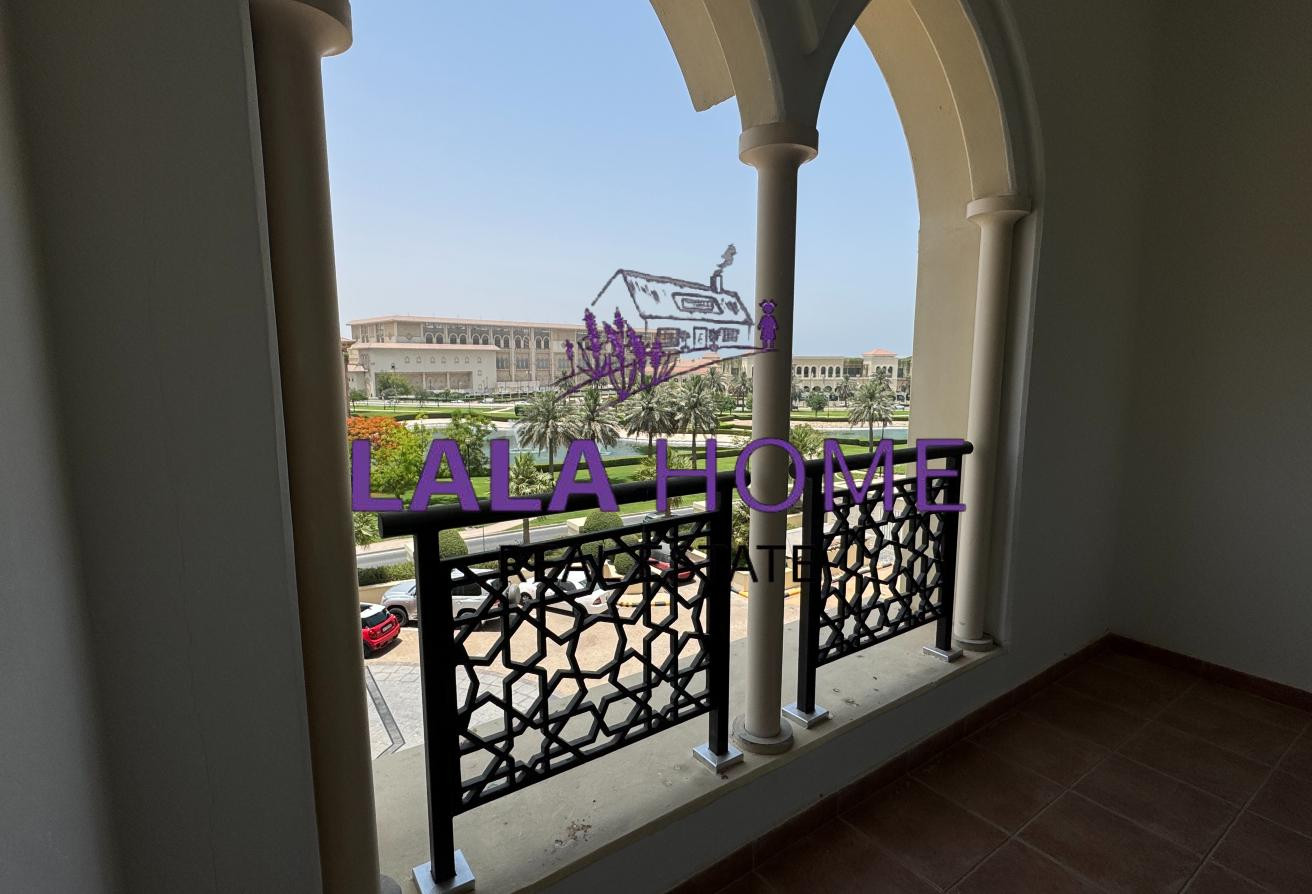 No Fees | SF Specious 1BR | Bills Inc | Balcony