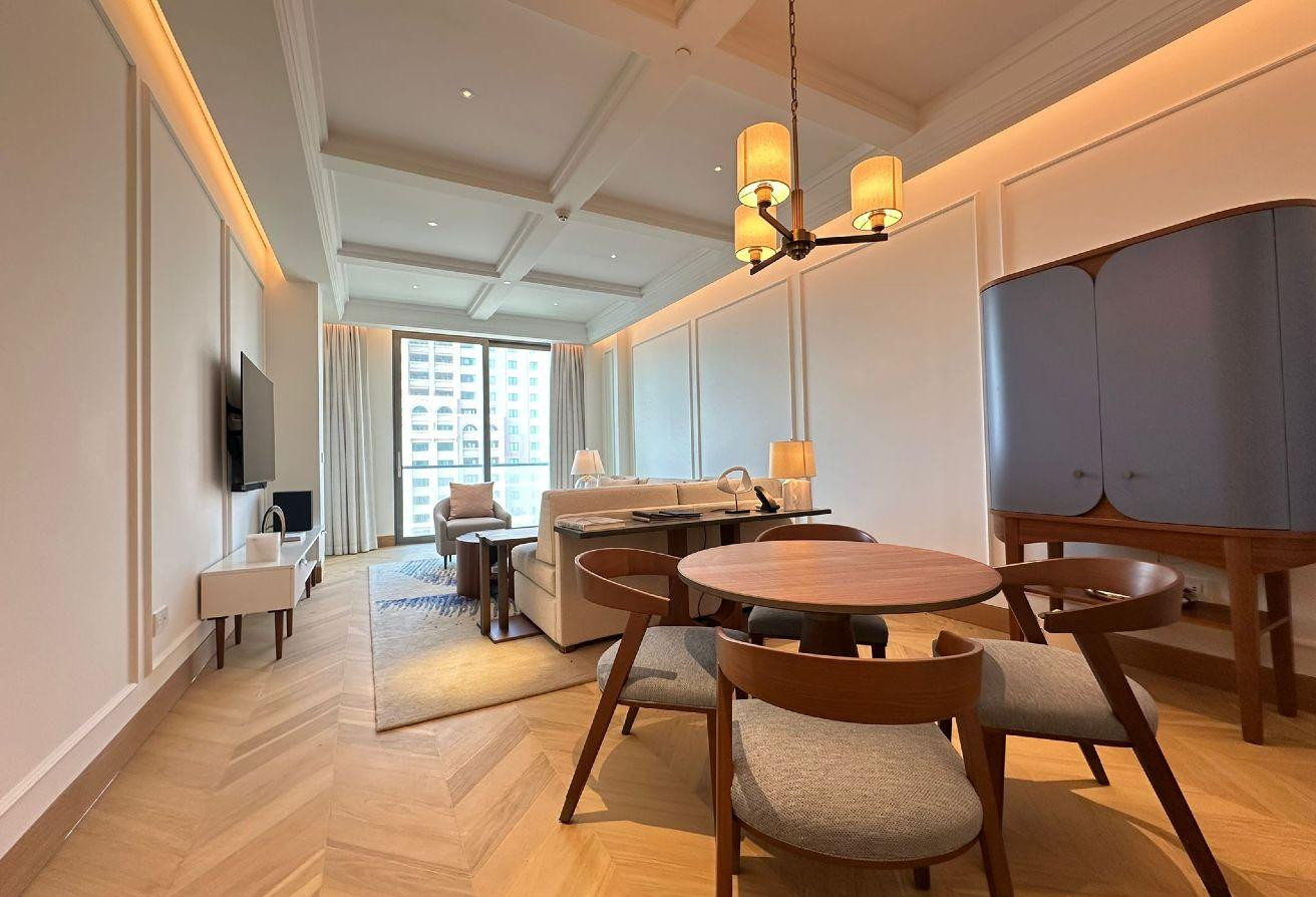 Super Luxury 1BHK in Four Seasons The Pearl - Hotel Apartments in East Porto Drive
