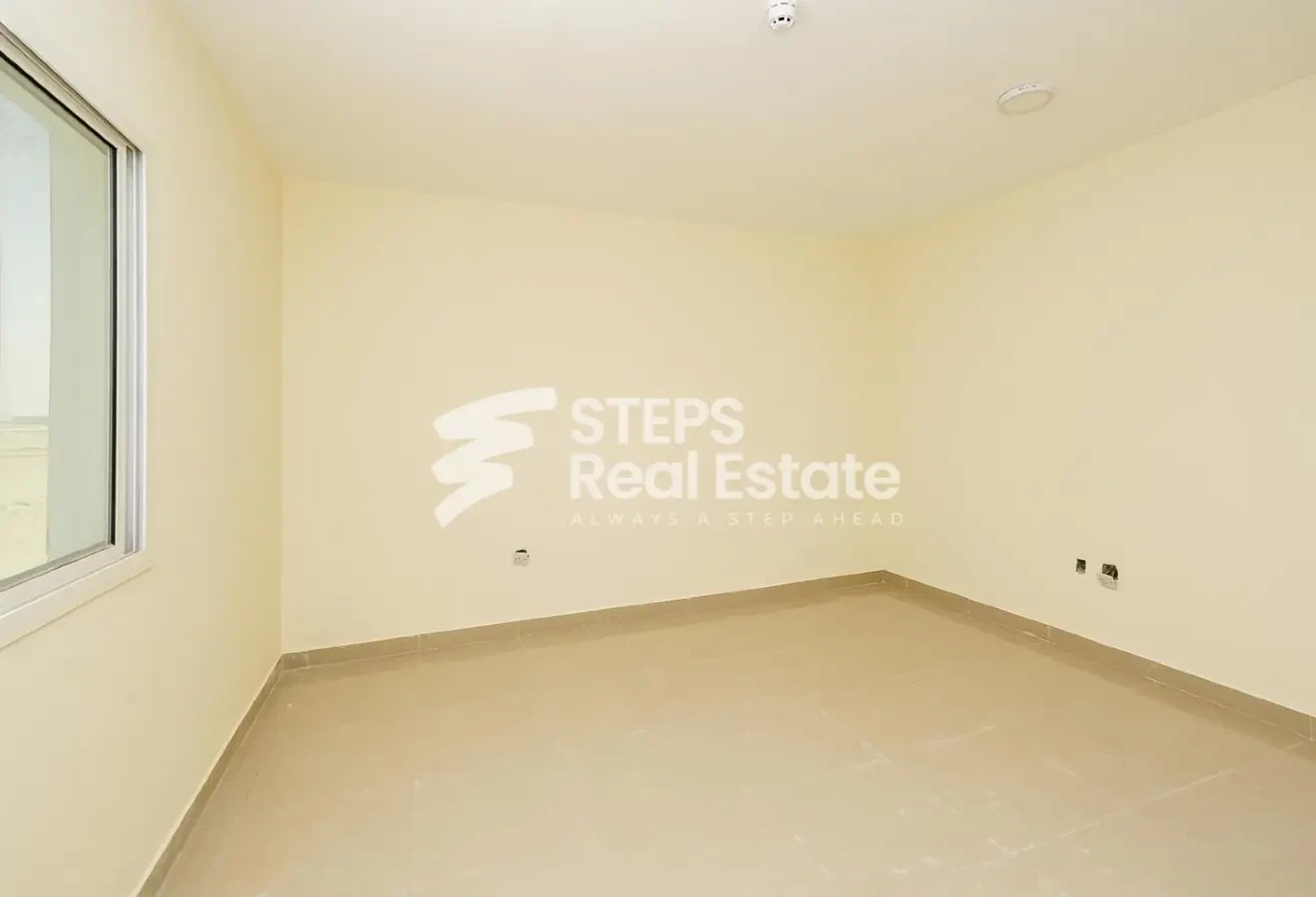 Brand New Labor Camp for Rent in Birkat Al Awamer - Labor Camp in East Industrial Street