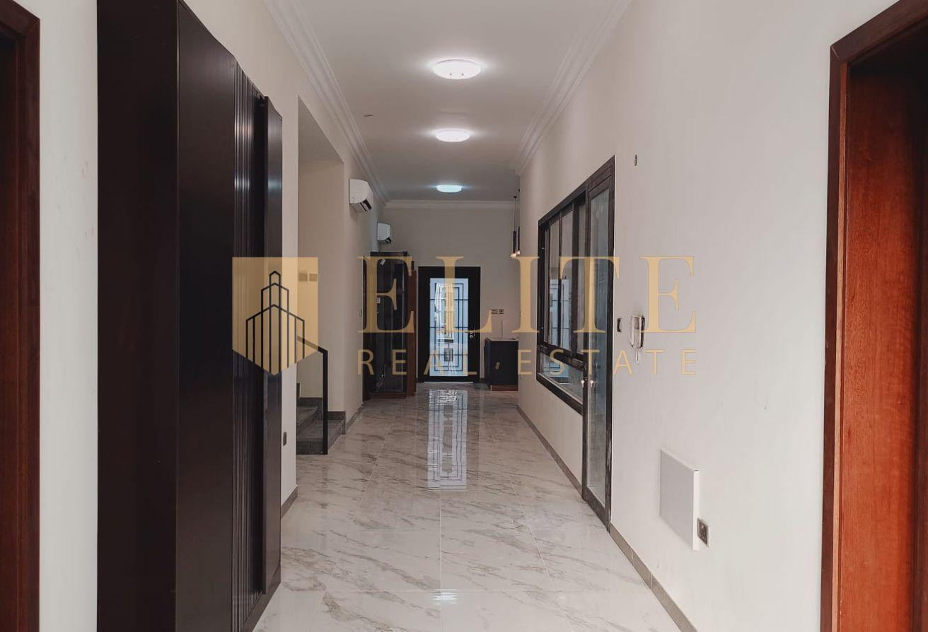 Luxury Living Spacious 7-Bedroom Villa in Sakhama - Villa in Al Sakhama