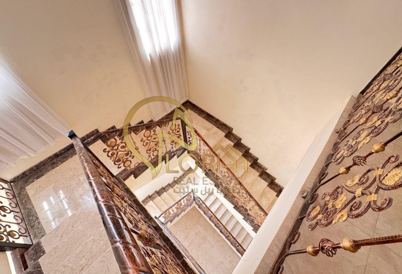 Elegant Family Villa in Prime Onaiza Location|4.9M - Villa in Onaiza Street