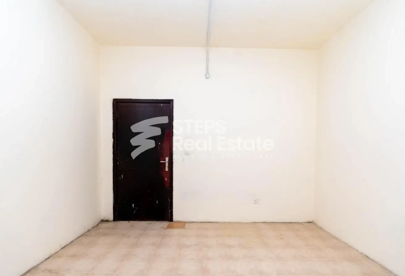 20 Rooms |  Staff Accommodation for Rent in Industrial Area - Labor Camp in Industrial Area