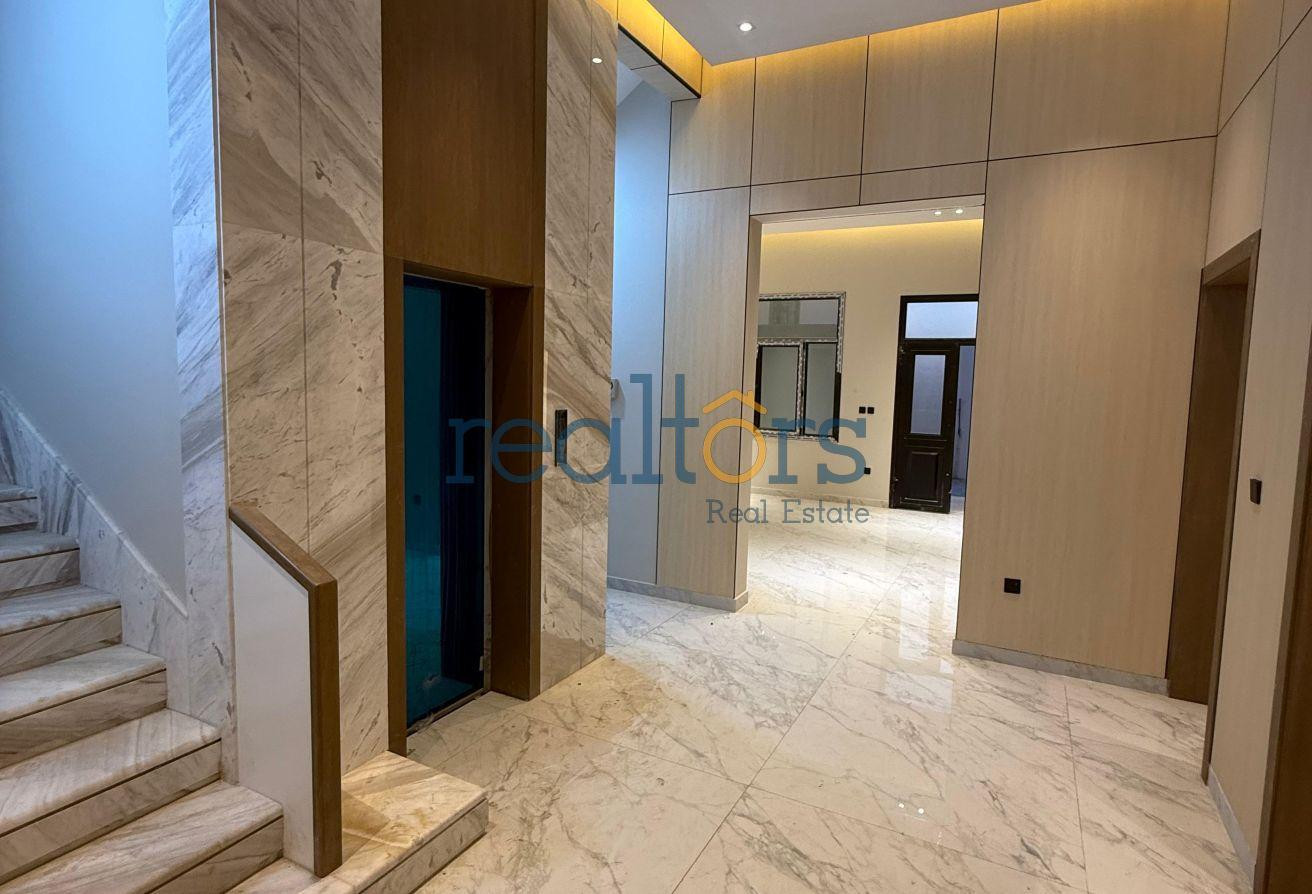 Brand New Villa 8 Bed | maid | Driver | LIFT - Villa in Al Thumama