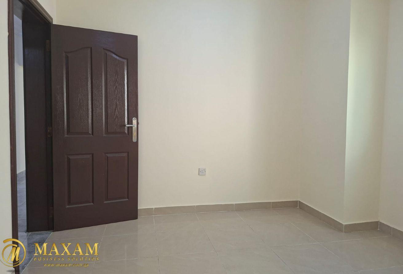2 BHK UF APARTMENT AVAILABLE AT Al SADD: 4500 QAR