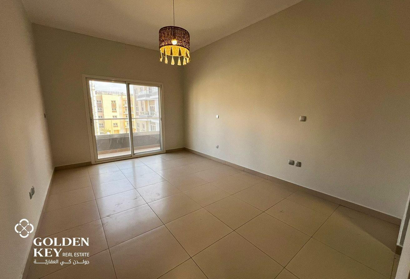 Bills Included | SF 1-BR with Balcony | Fox Hills - Apartment in Fox Hills