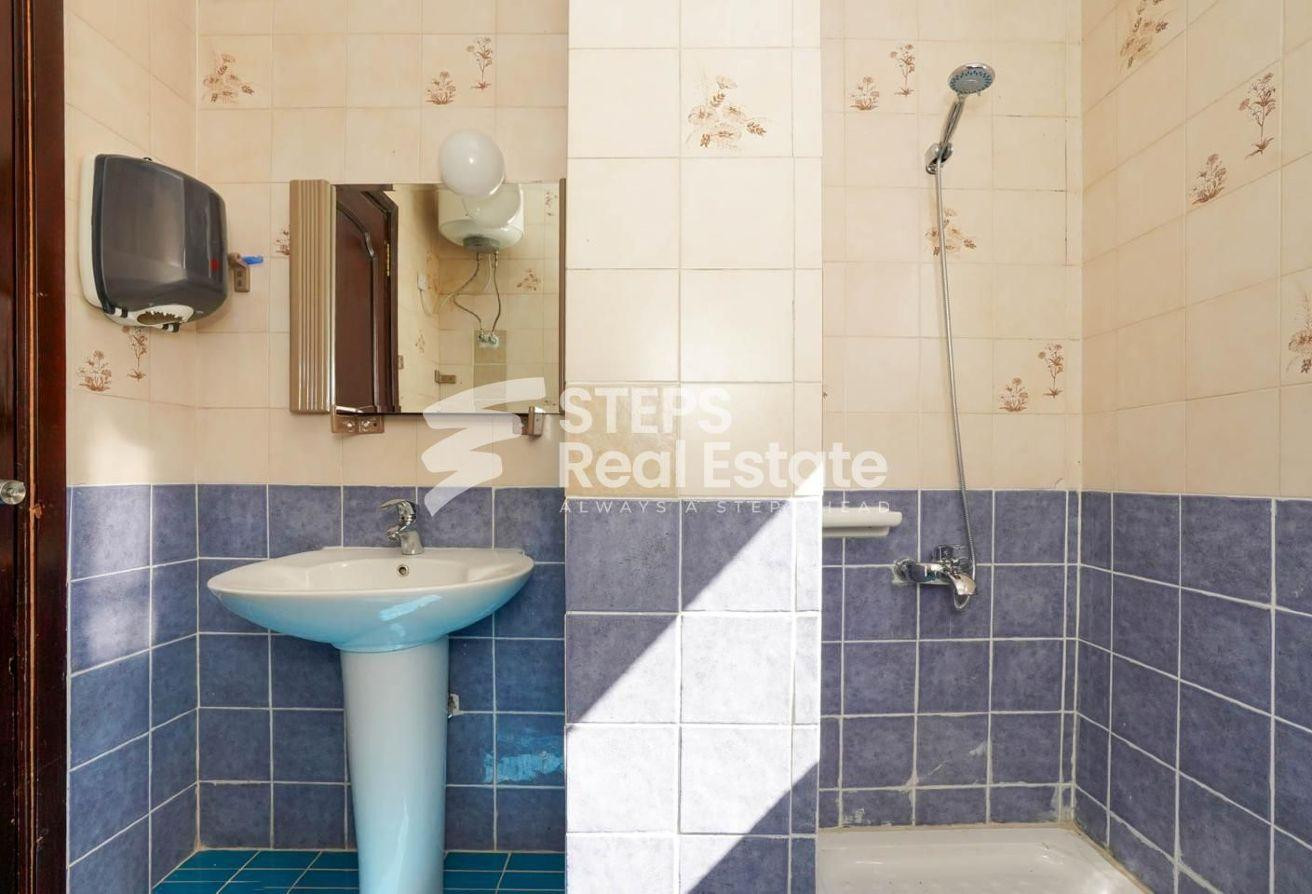 Approved Administrative Villa for Rent - Villa in C Ring