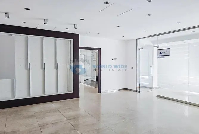 Premium Desk Space For work with Skyline View