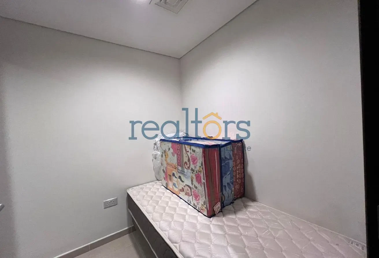 Direct Marina | 2 Bed Plus Maids | 3 Balconies - Apartment in Viva West