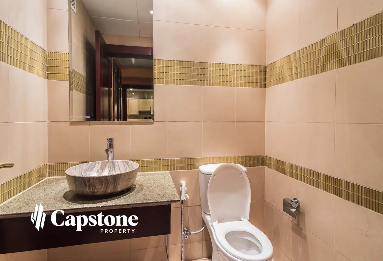 Marina View | Upgraded Fit-out 1BR Apartment - Apartment in Doha