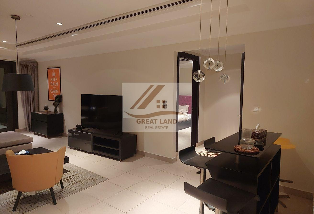 Luxury FF 1BHK Flat For Sale In Pearl Island - Apartment in Tower 19