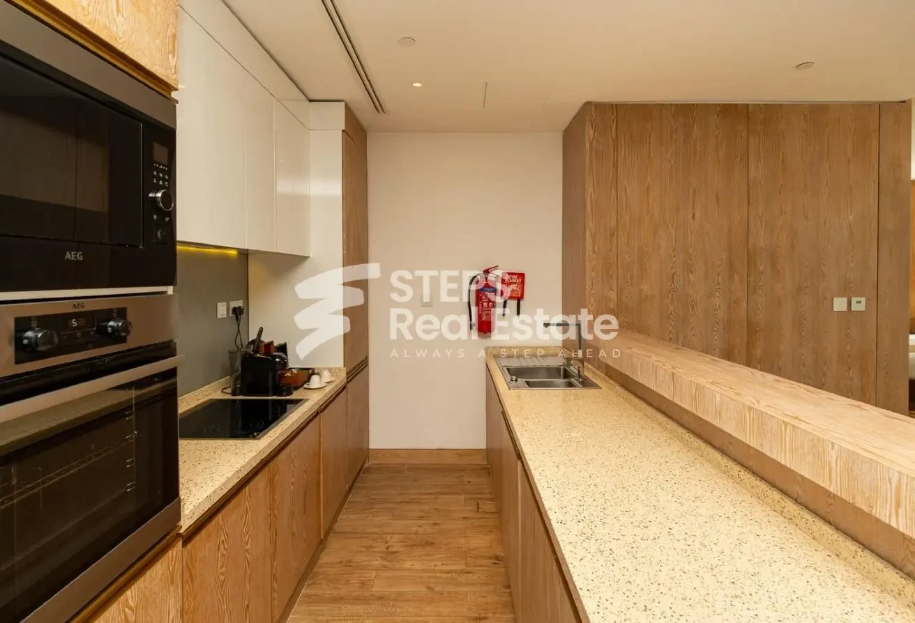 Spacious 2 Bedroom Hotel Apartment in West Bay - Apartment in The Bentley Luxury Hotel & Suites