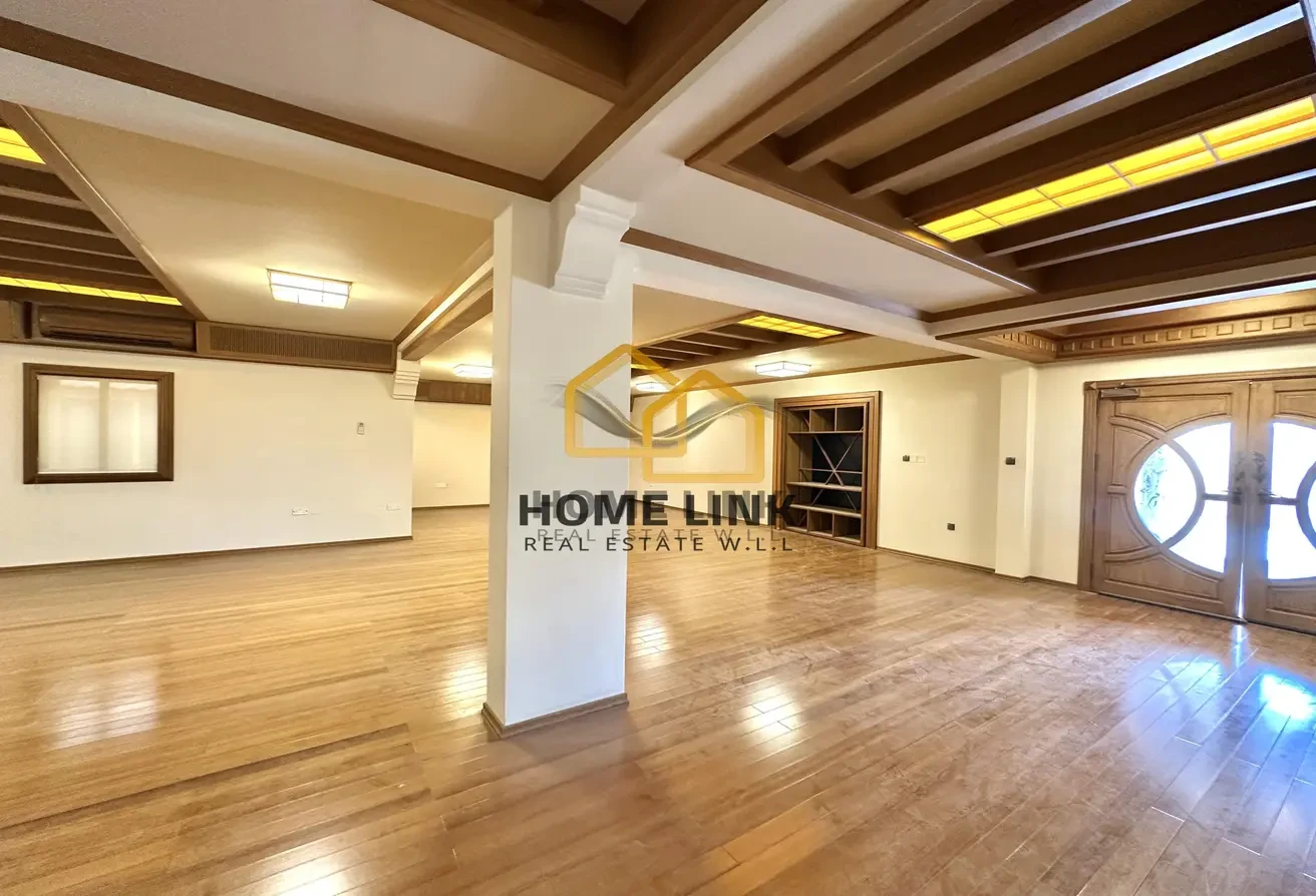 Luxurious Stand Alone Villa |6 Bedroom with Pool - Villa in Al Dafna