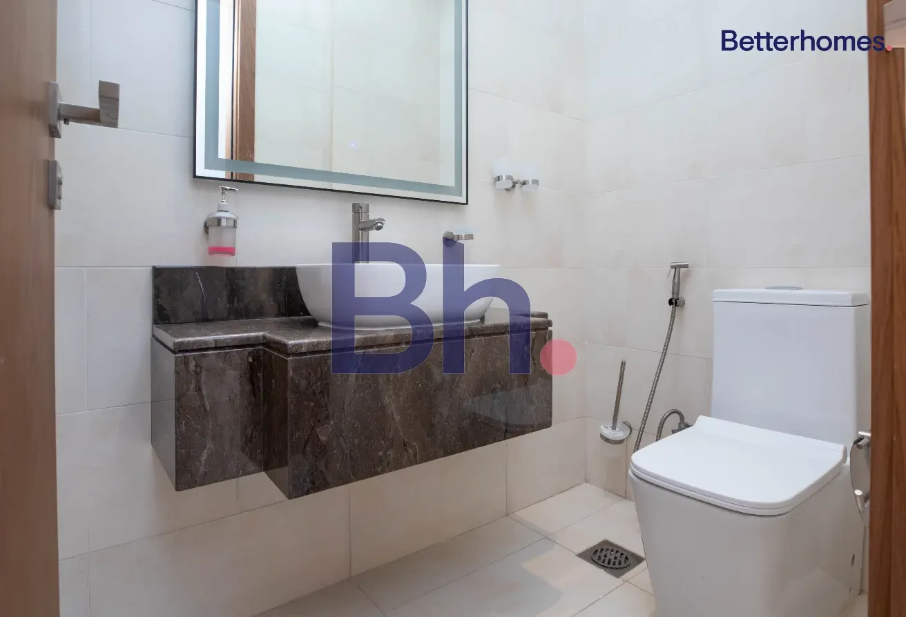 LUXURIOUS LIVING IN CITY | FULLY FURNISHED | 2BRS - Apartment in Al Waab Street