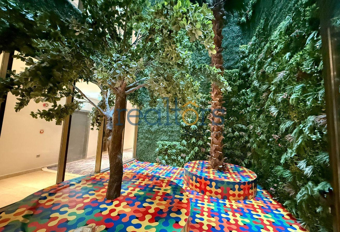 LUXURIOUS 2 BHK | FULLY FURNISHED | INCLUDING WIFI