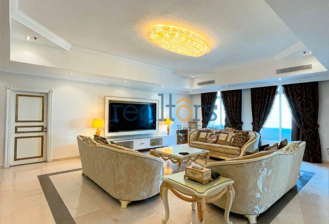 Stunning 4BR + 2 Maid’s Penthouse | Direct Marina - Penthouse in East Porto Drive