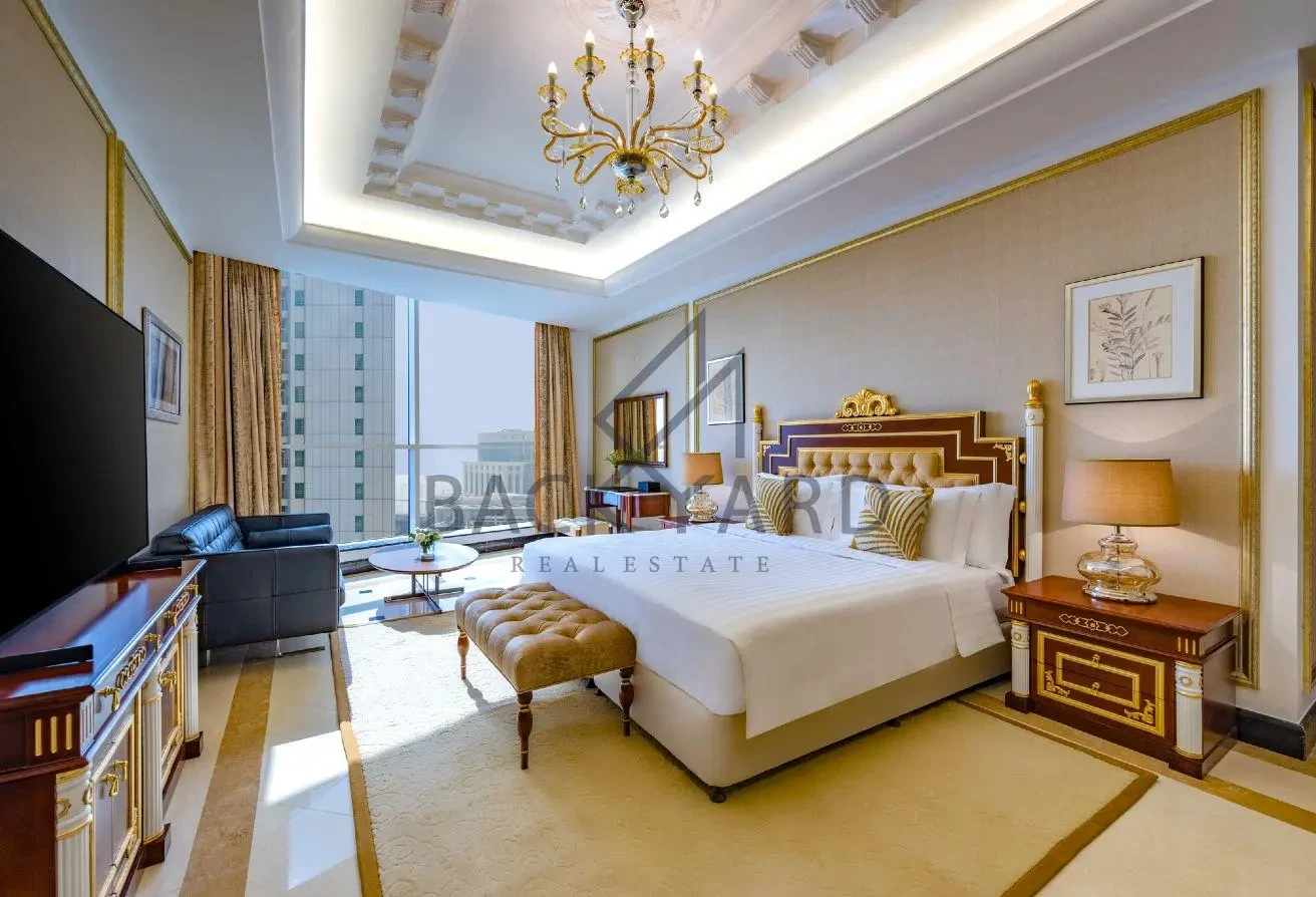 MAJESTIC DUPLEX 3- BR PENTHOUSE IN WEST BAY - Penthouse in West Bay