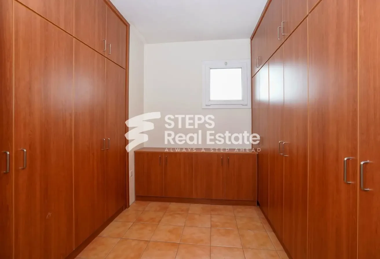 3BHK Compound Villa for Rent in Al Nasr - Apartment in Al Nasr Street