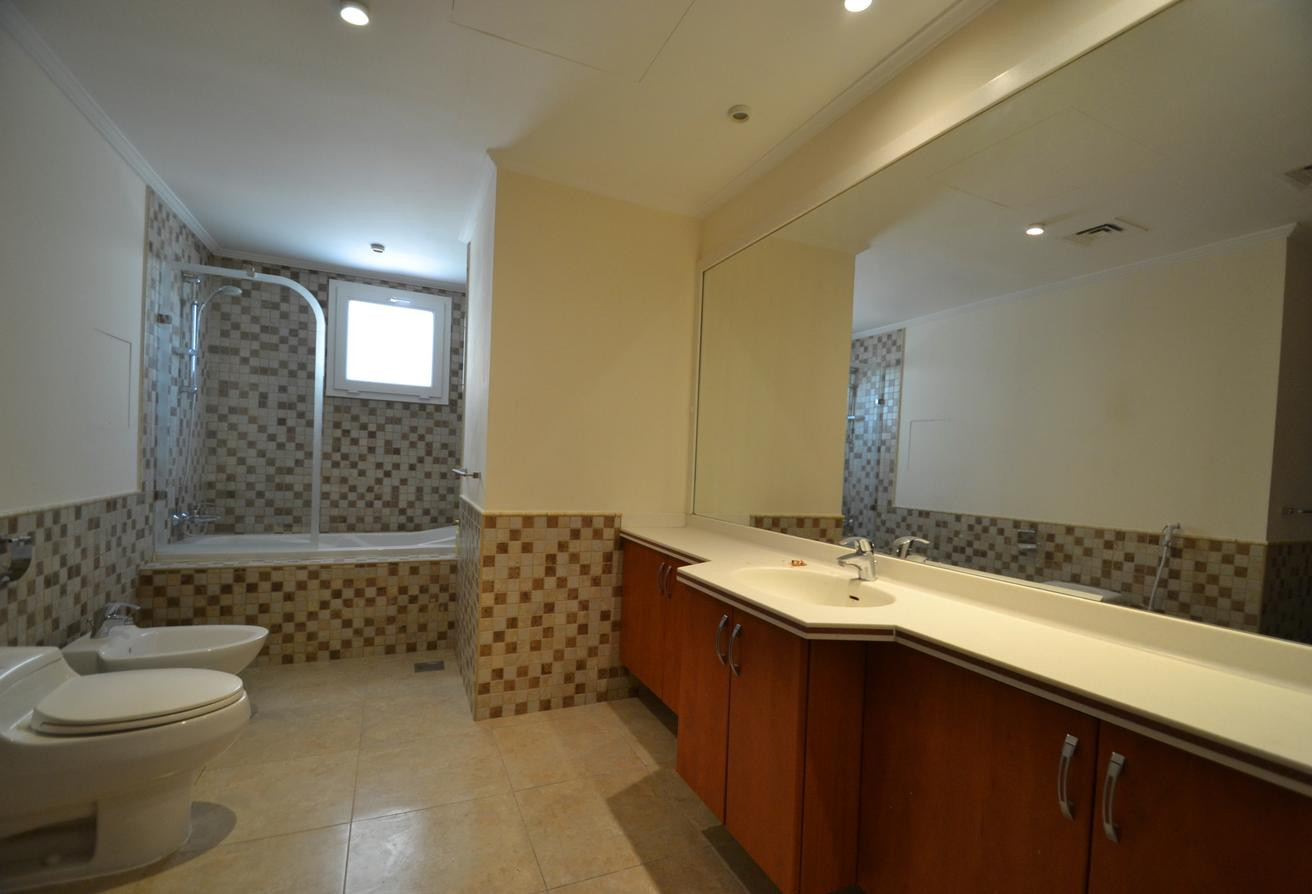 SPACIOUS 2 BEDROOM | STUNNING VIEW | FURNISHED - Apartment in Tower 9