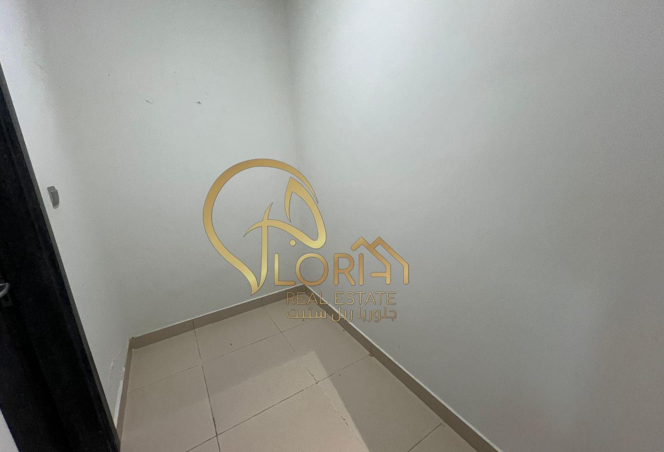 Hot Offer! 1 BHK with Huge Balcony in Fox Hills|5K - Apartment in Fox Hills South