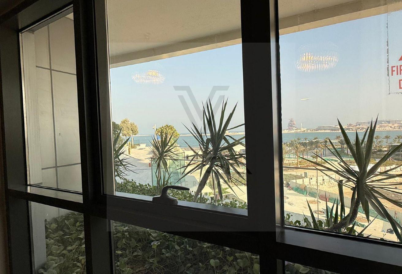 Furnished 2BR in Burj DAMAC | Sea View | - Apartment in Burj DAMAC Waterfront