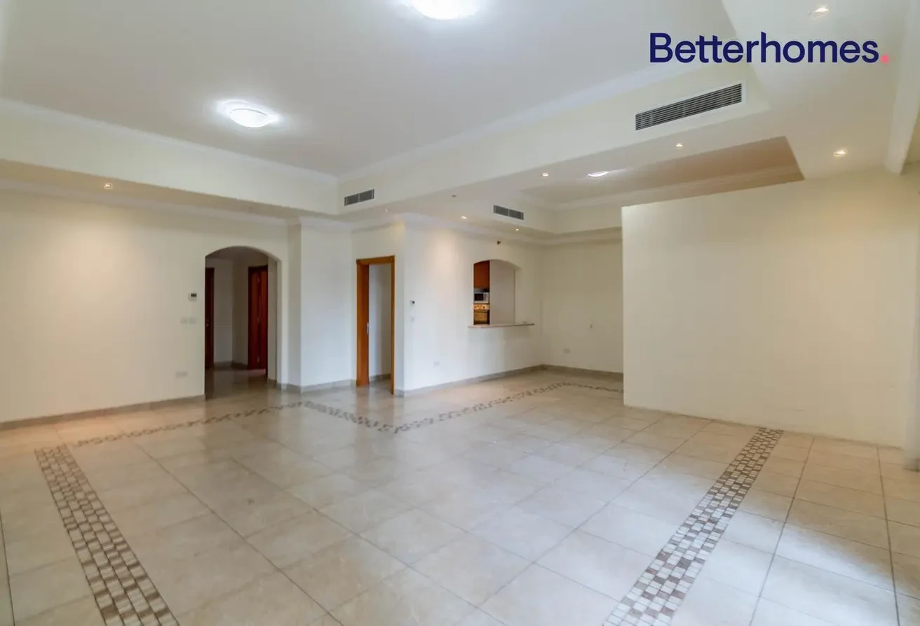 2-Bedroom Semi-Furnished Apartment Porto Arabia - Apartment in Doha