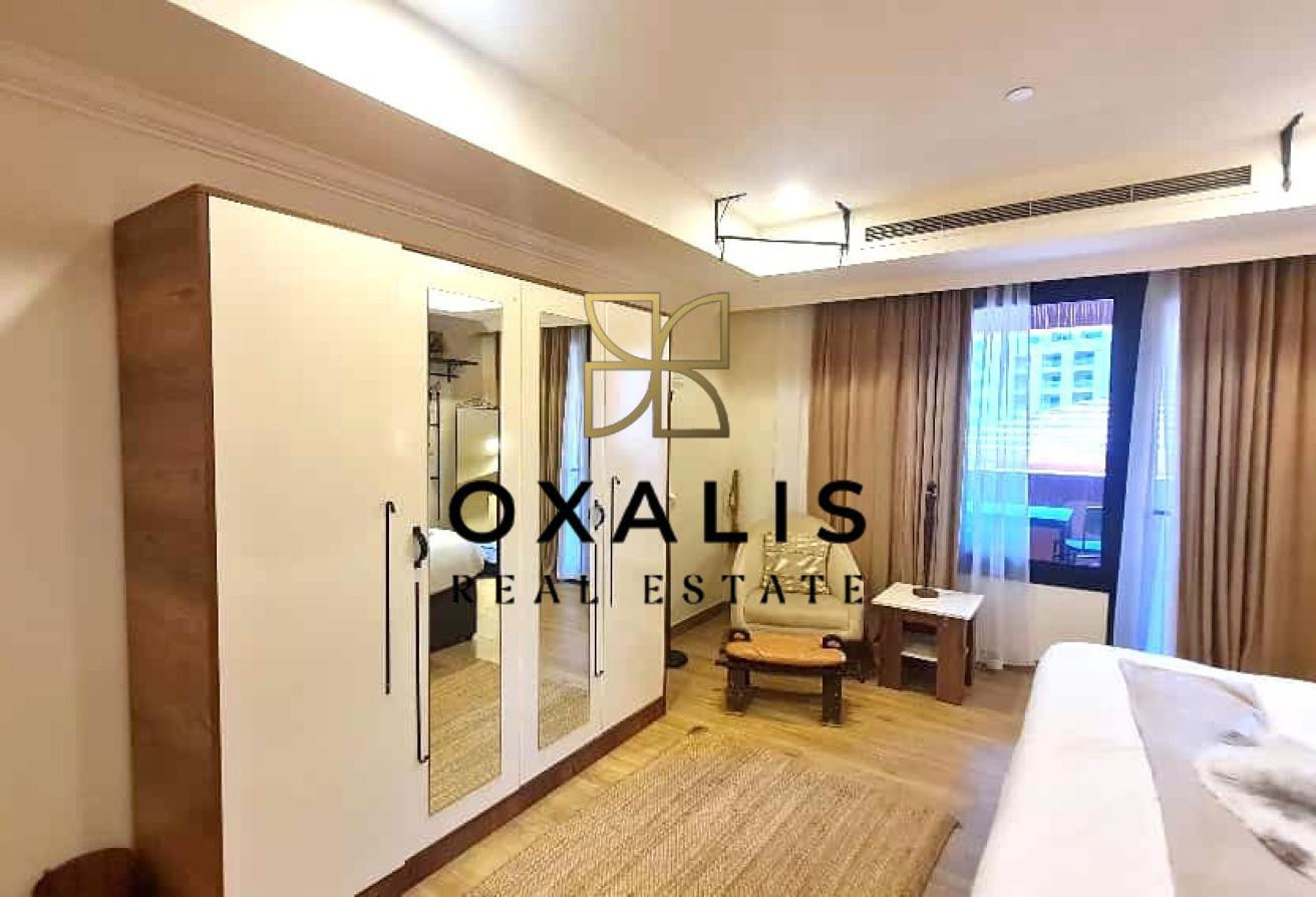 STYLISH 1 BEDROOM FULLY FURNISHED | WITH BALCONY
