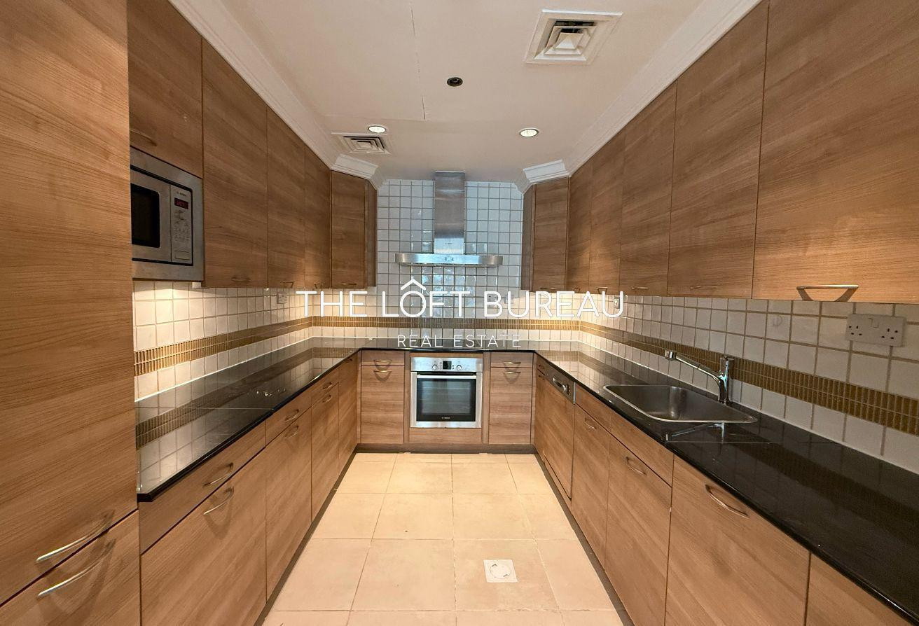 Spacious 2BR | Marina View | Semi-Furnished - Apartment in Viva West
