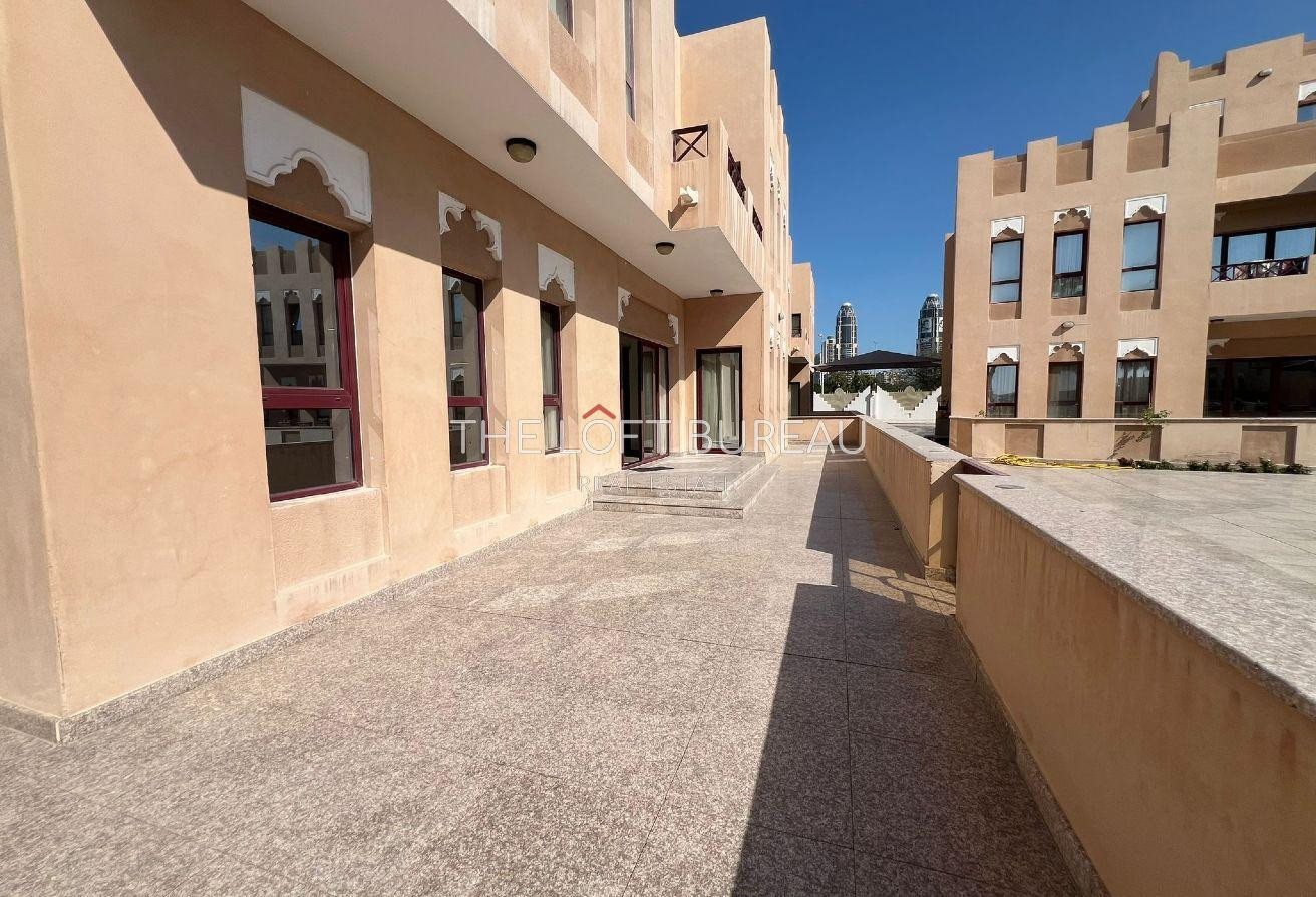 COMPOUND VILLA || 5 BEDROOM + MAID ROOM || SF - Apartment in East Gate