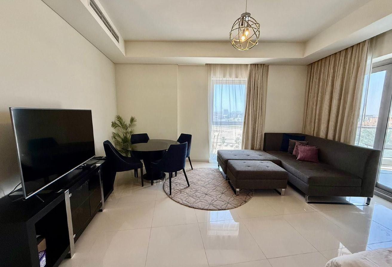 CLEAN AND COSY ONE BEDROOM / BALCONY - Apartment in Burj DAMAC Waterfront