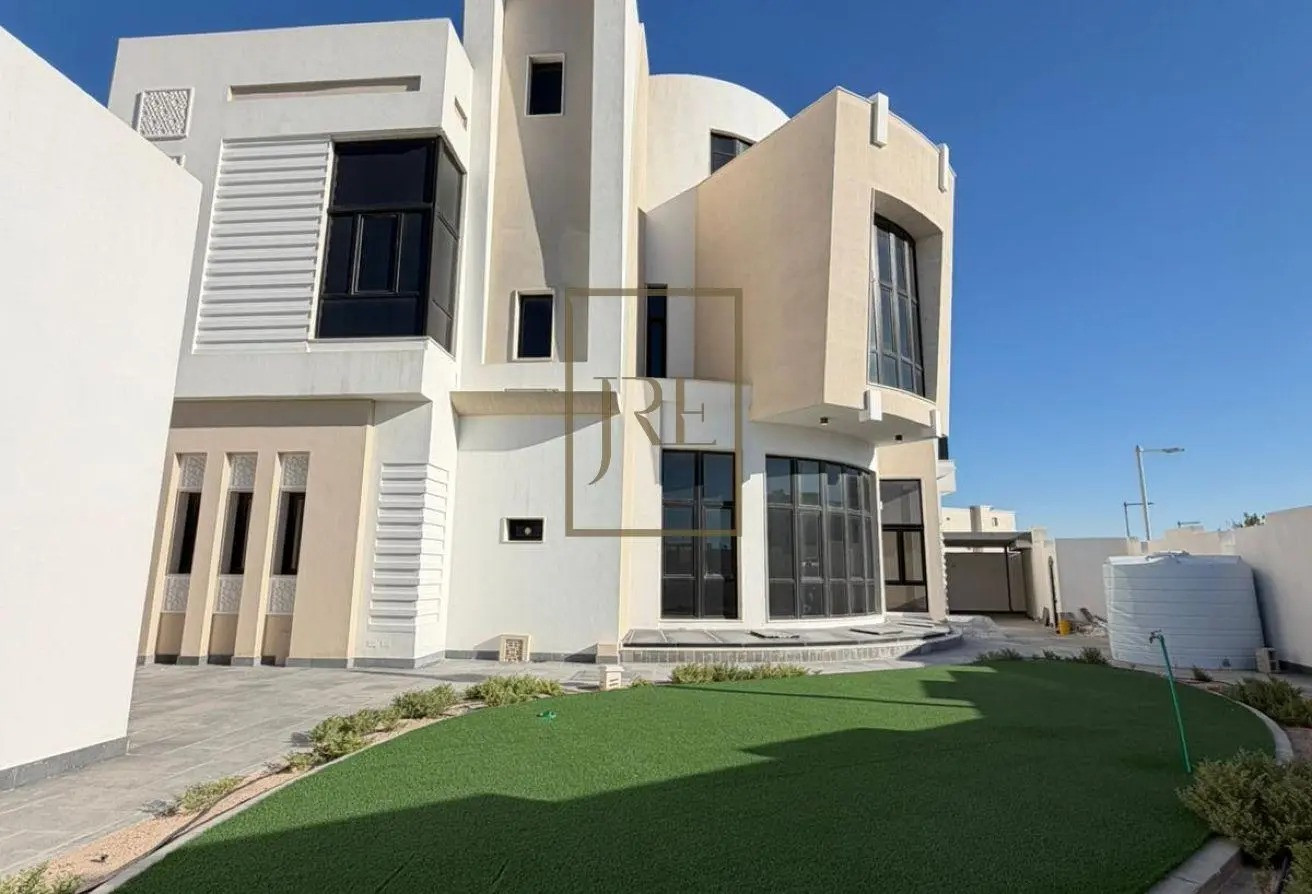 Luxury Villa with Private Pool and Sea Views